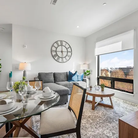 Apartment Luxury Furnished Near Logan Airport Boston