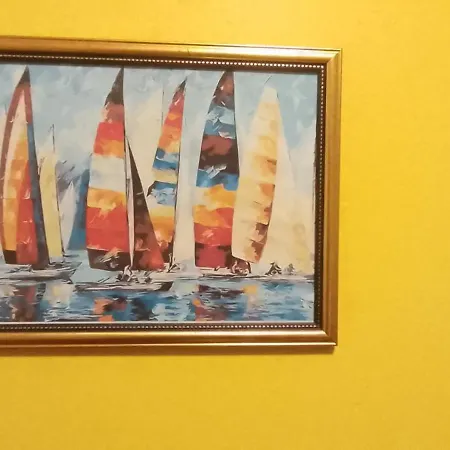 Yatch Homestay