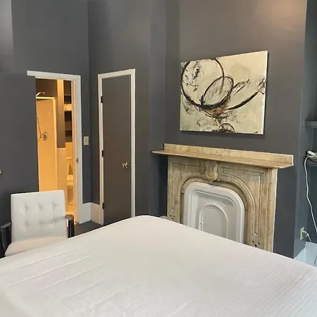 Premier Bay Village Aparthotel Boston