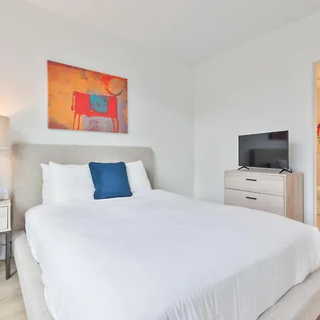 Gorgeous With Kitchen In Fenway Apartment