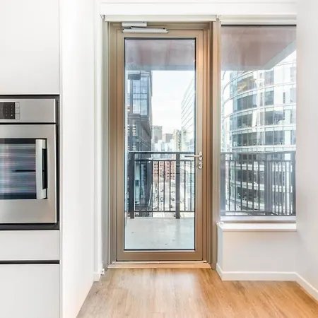 Apartment Luxury With Gym Boston