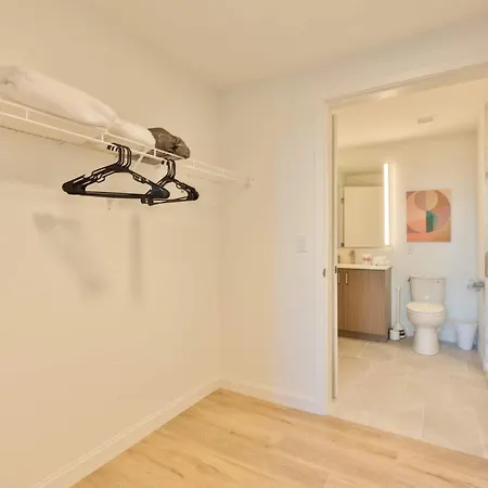 Luxury With Kitchen In Fenway Apartment