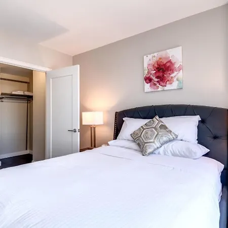 Private Downtown Seaport Apartment Boston