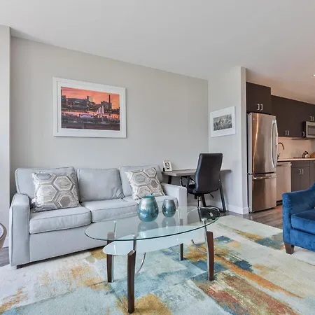 Apartment Bright Downtown With Gym