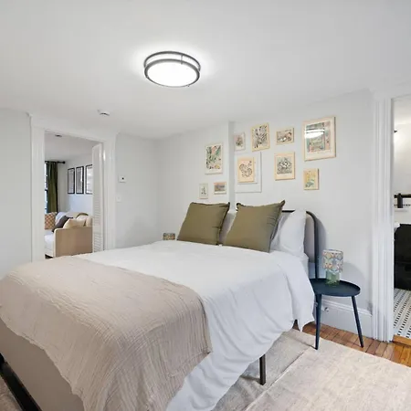 Holiday home 102 Revere Street, Unit 3 Beacon Hill