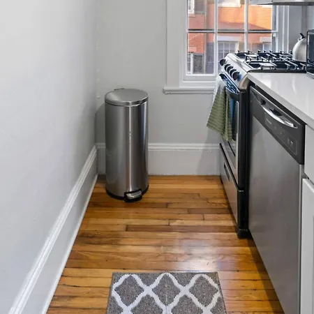 102 Revere Street, Unit 3 Beacon Hill Boston