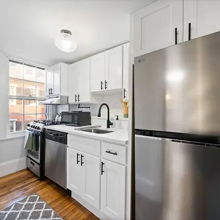 102 Revere Street, Unit 3 Beacon Hill