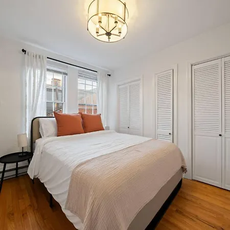 Holiday home 102 Revere Street, Unit 4 Beacon Hill
