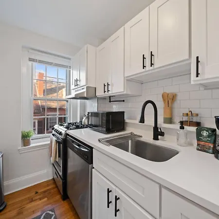 102 Revere Street, Unit 4 Beacon Hill