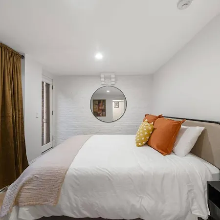 102 Revere Street, Unit 1 Beacon Hill Holiday home Boston
