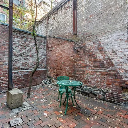 102 Revere Street, Unit 1 Beacon Hill Holiday home *