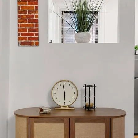 102 Revere Street, Unit 1 Beacon Hill * Boston