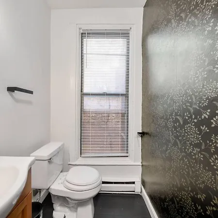 Holiday home 102 Revere Street, Unit 1 Beacon Hill Boston