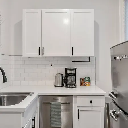 Holiday home 102 Revere Street, Unit 1 Beacon Hill *