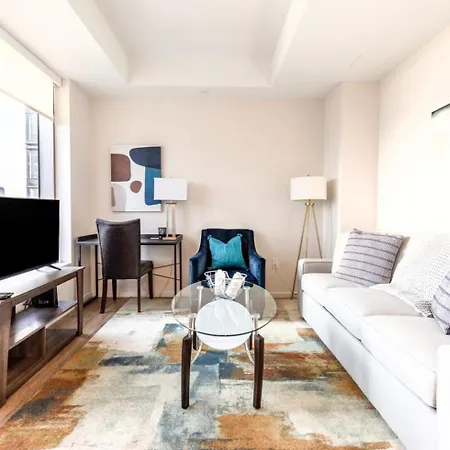 Apartment Luxury Seaport With Pool