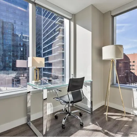 Modern In Seaport With Gym Apartment *