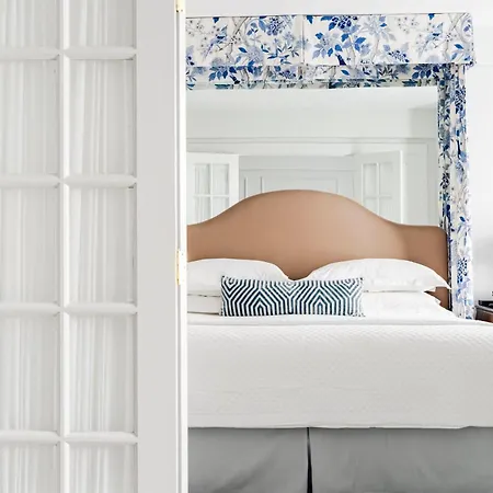The Eliot Hotel 5*
