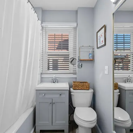 Apartment Roslindale Village *