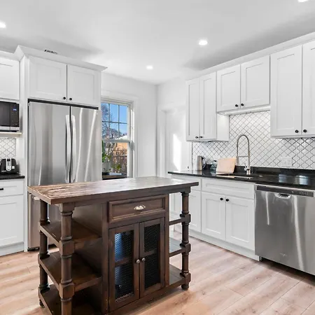 Apartment Roslindale Village Boston