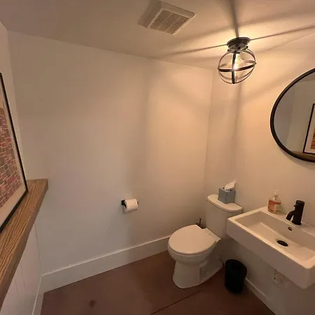 Waterfront Escape - Close To Airport & Downtown * Boston
