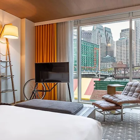 The Envoy Hotel, Autograph Collection 4* Boston