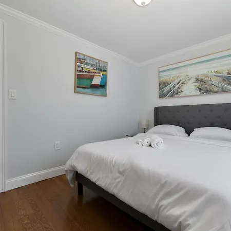 The Princeton Luxurious - New! - Near Downtown Boston, Airport Apartment