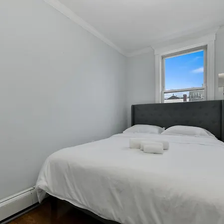 Apartment The Princeton Luxurious - New! - Near Downtown Boston, Airport