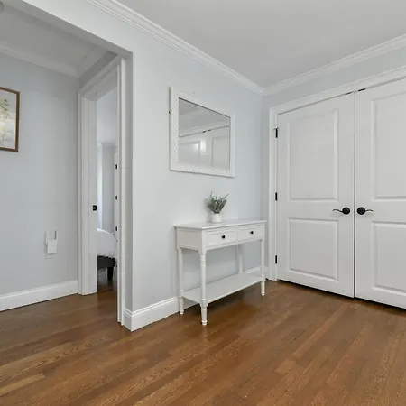 Apartment The Princeton Luxurious - New! - Near Downtown Boston, Airport