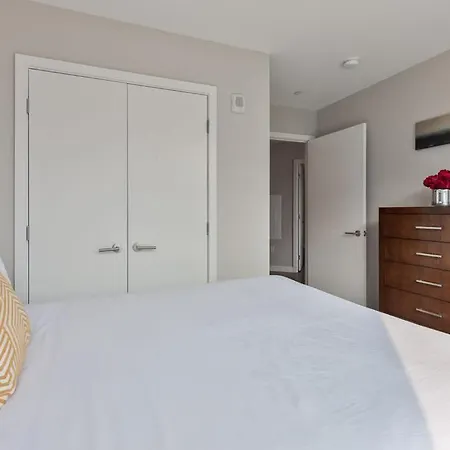 Apartment Private Seaport With Gym Boston