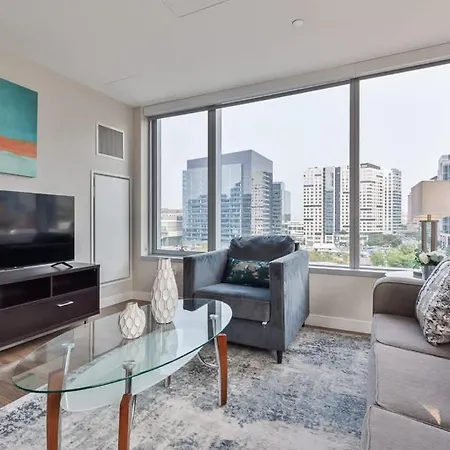 Apartment Private Seaport With Gym *