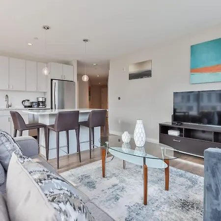 Apartment Private Seaport With Gym *