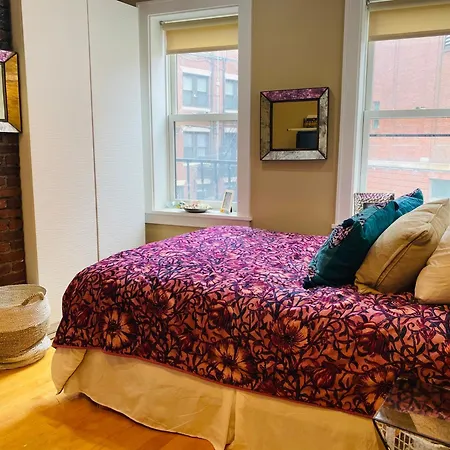 North End Harbor View Condo. Free Parking Apartment *