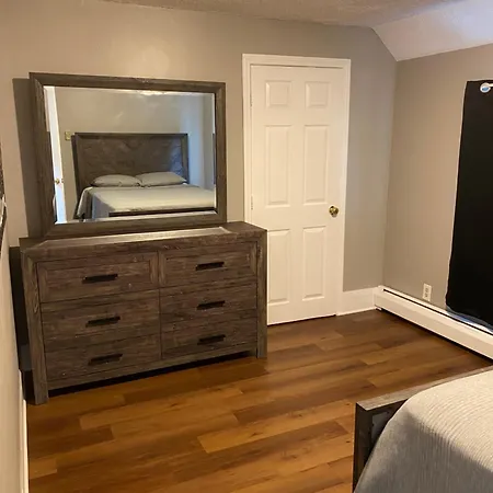Hospitality By Tasha Homestay Boston