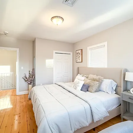 40-newly Renovated, Stylish And Beautiful With 4br Boston