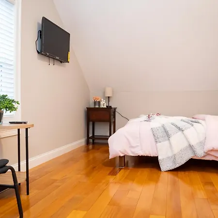 40-newly Renovated, Stylish And Beautiful With 4br Boston