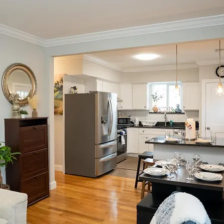 40-newly Renovated, Stylish And Beautiful With 4br Apartment Boston