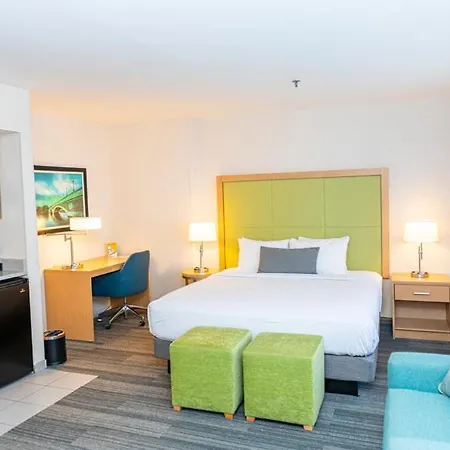 Hotel The At Longwood Medical 3*