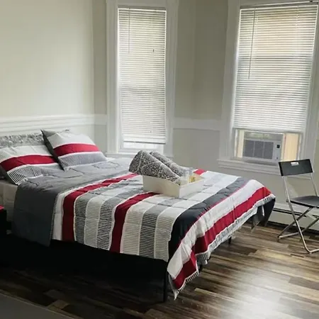 Lovely Close To The Redline And Downtown Homestay Boston