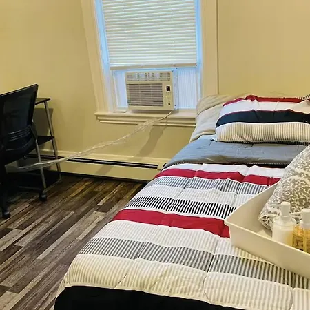 Lovely Close To The Redline And Downtown Homestay