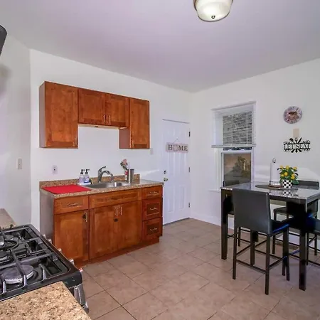 Comfortable And 3 Bed Holiday home *