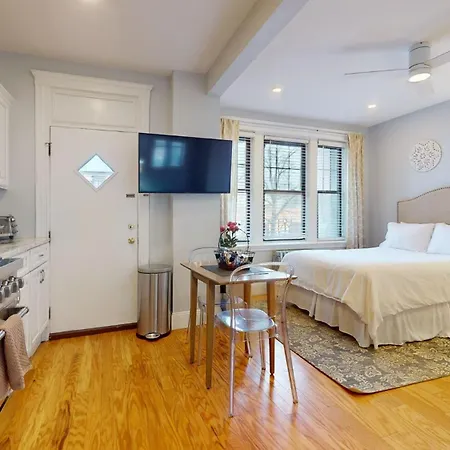 Renovated, Spacious Studio, Near Bc, Bu, Porch *