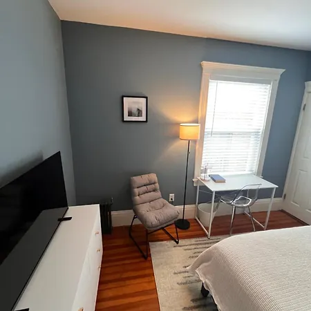 Cozy Private Fully Furnished In Homestay Boston