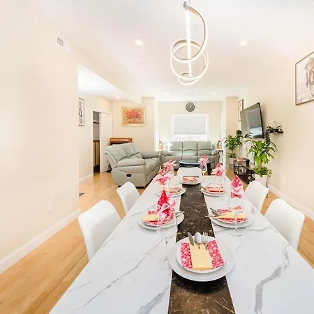 Modern 3br - Prime World Cup 2026 Location - Near Franklin Park 60-2 Apartment *