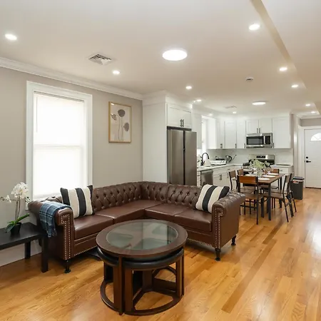 Apartment 558-1 - Spacious & Modern 3br Near Franklin Park