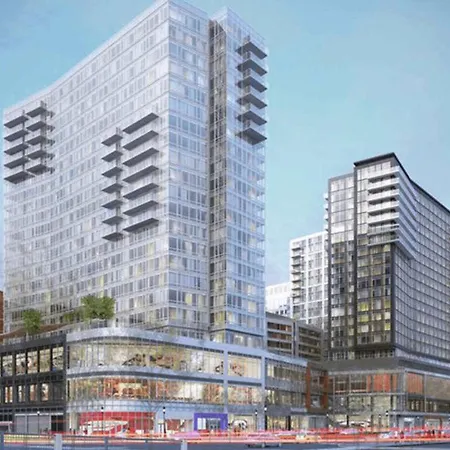 Luxury In Seaport *