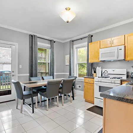 Spacious Near Ashmont