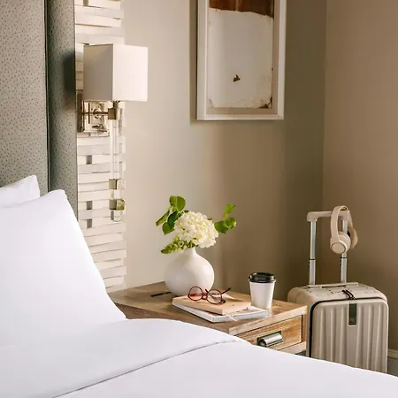 No. 284 Back Bay Hotel, Sonder By Marriott Bonvoy Boston
