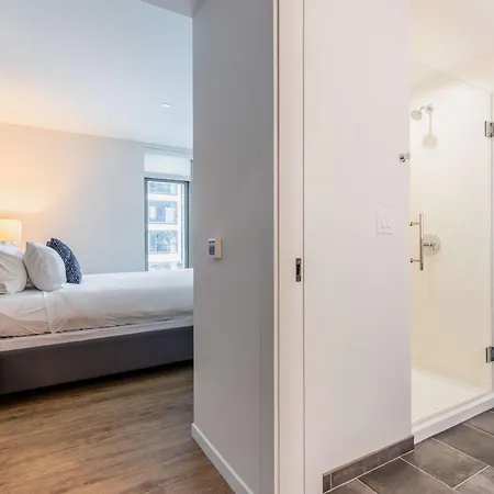 Full Private Downtown Seaport