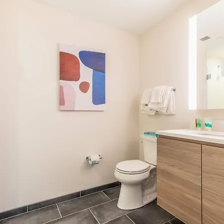 Apartment Full Private Downtown Seaport *