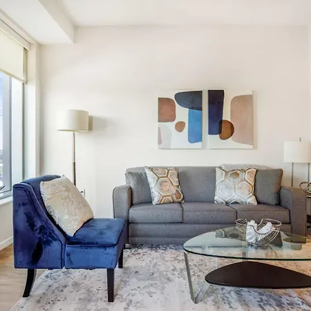 Apartment Spacious Full Kitchen In Seaport Boston
